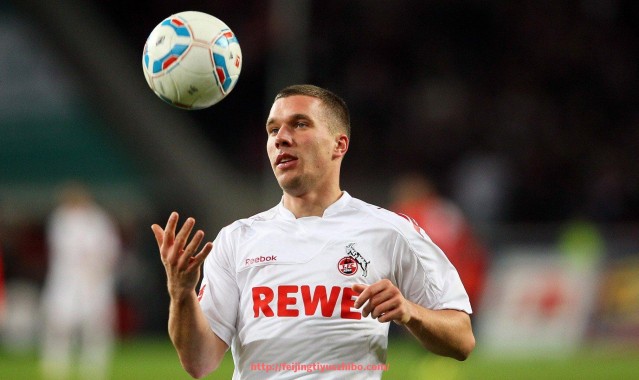 飞鲸体育直播-火箭队的13号球衣背后：哈登的得分传奇之路