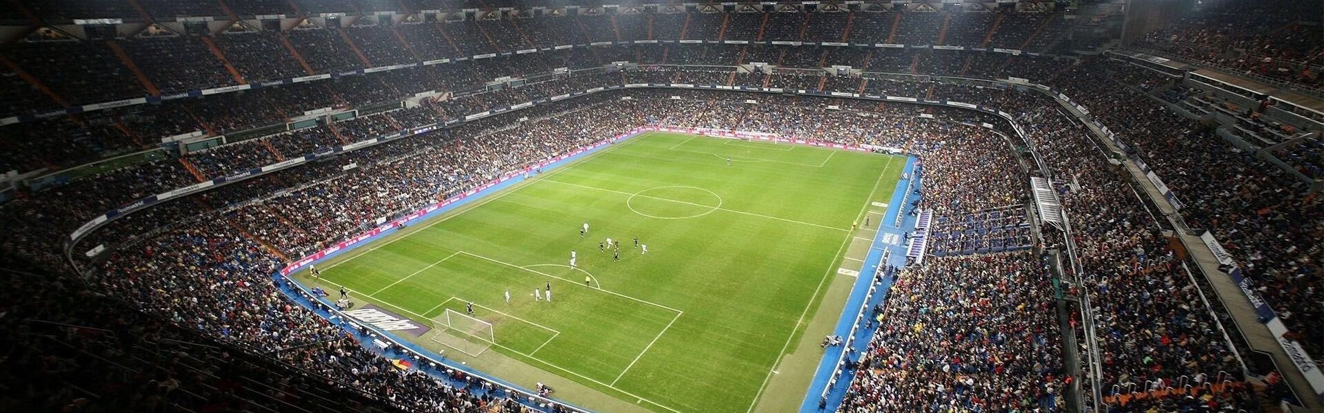 飞鲸体育直播-篮球比赛中“弱侧空切诱导”是否成为破解联防中的核心动作